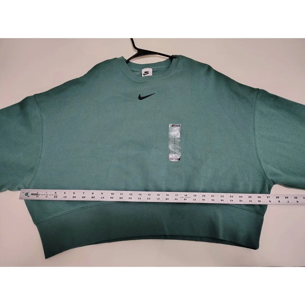 Nike Women's Pheonix Fleece Crewneck Size S